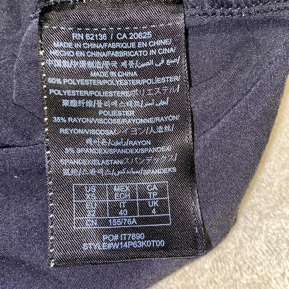 Guess top Small - Picture 6 of 6